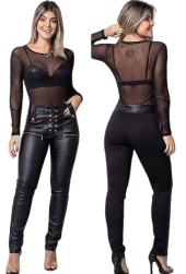 Calça Courino Ilhos